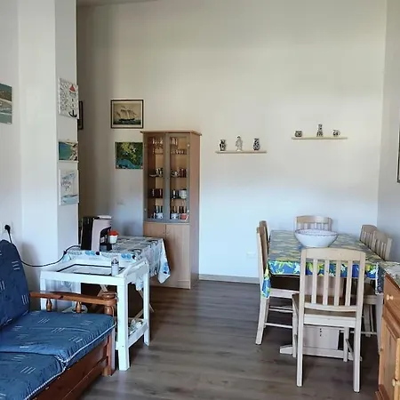 Luisa E Holiday home *